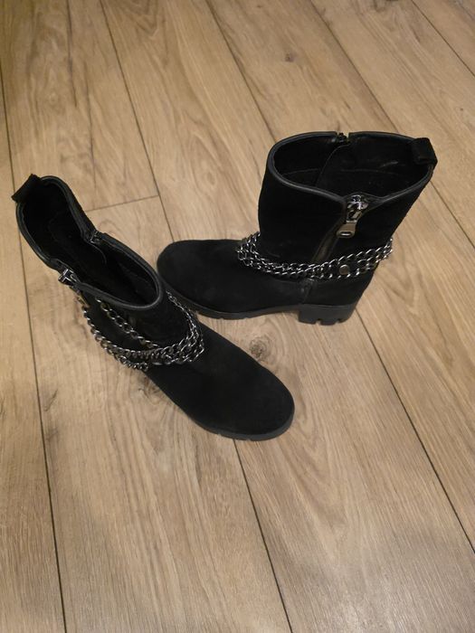 Ghete de piele întoarsă mărime 37
