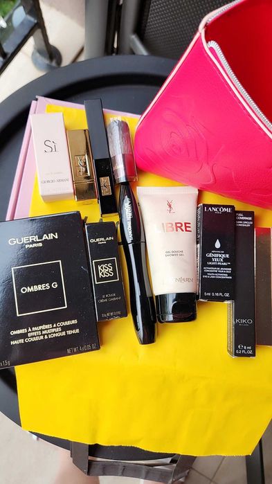 Несесер с гримове Guerlain, Lancome, Yves Saint Laurent