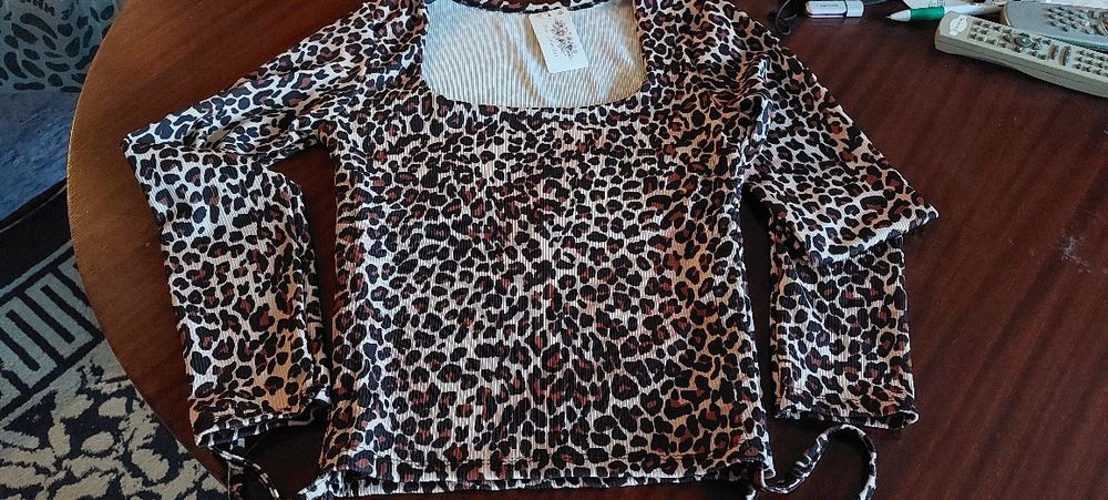 Нова дамска блуза с Леопардов принт