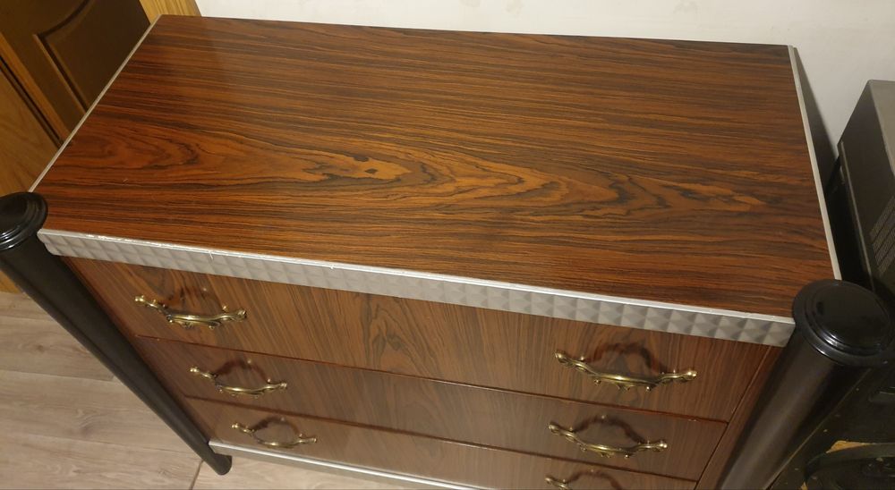 Комод палисандр.