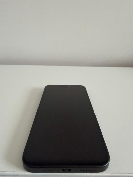 Продам Iphone 15, батарея 87%