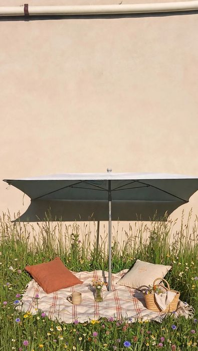 Umbrelă dreptunghiulara Goodhome mare in Germania