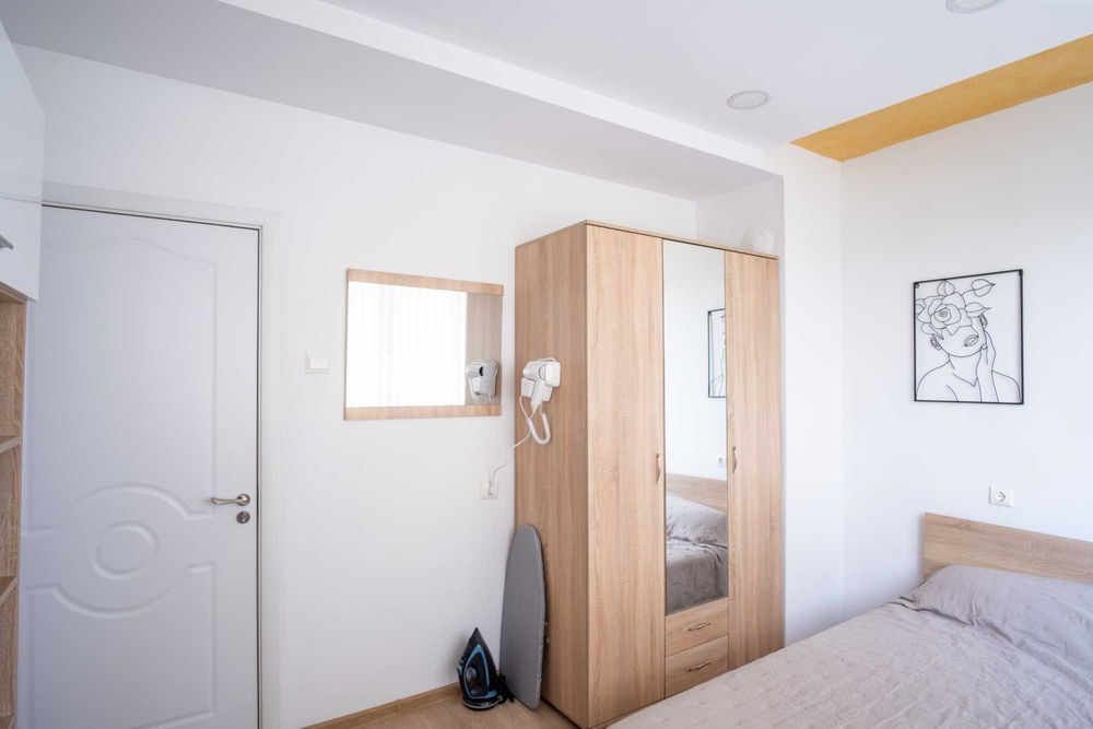 Дава се под наем Двустаен апартамент в Русе, Алеи Възраждане - 65 кв.м за 612 € - Снимка #2