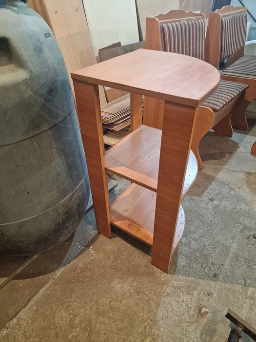 Обувница угловая