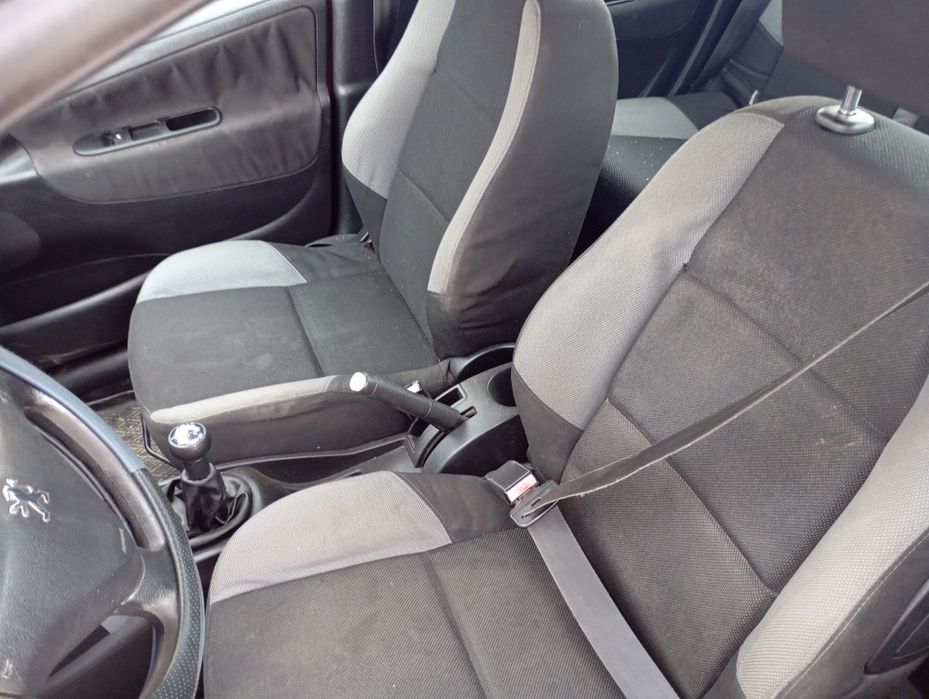 Пежо 207 1.4 газ