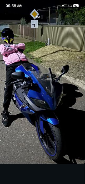 De vanzare yamaha yzf r125