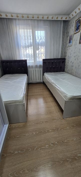 Кровать с матрасом