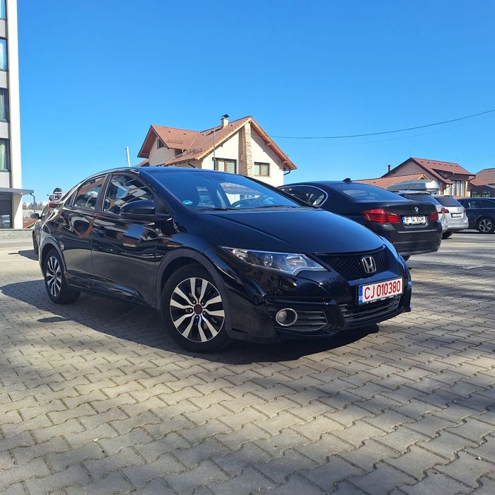 Vand Honda Civic hatchback 2015, RAR efectuat.