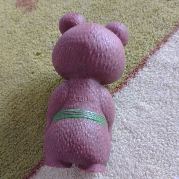 Кафяво гумено олимпийско мече