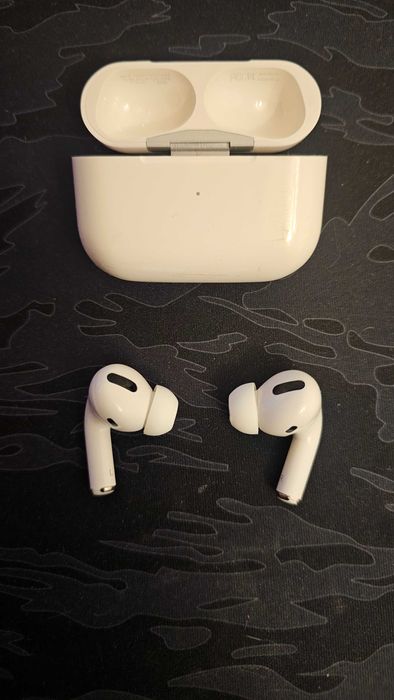 Casti Apple AirPods