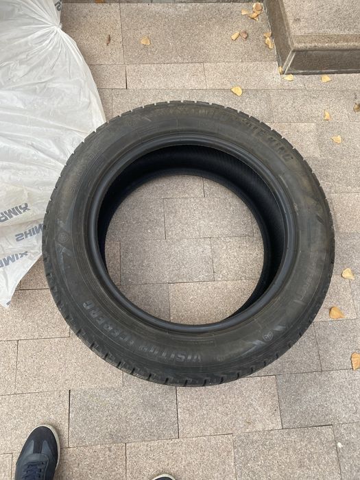 Продам комплект шин