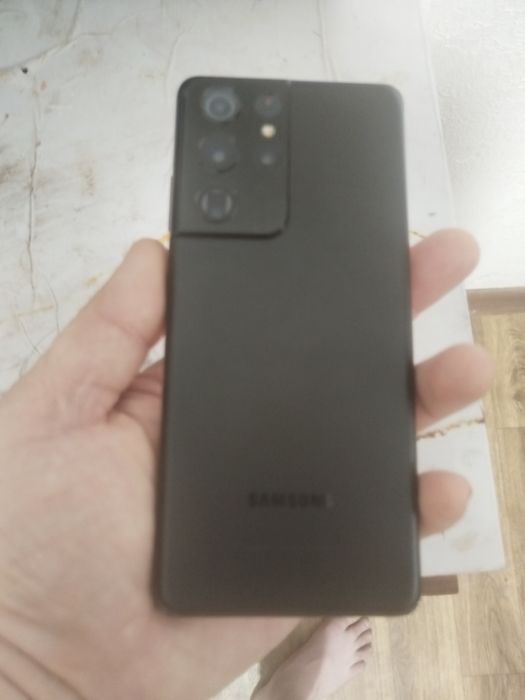 Samsung s21ultra 12/256 GB aybi rasmda malum ishlashi chotki