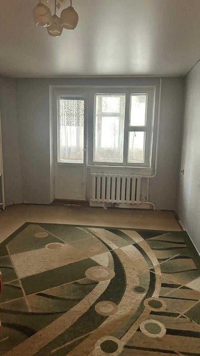 5 ком, 91 кв. район КСК 1 этаж из 9 год 1991 цена всего 28млн