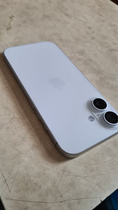 Айфон 17 идеал с гарантией