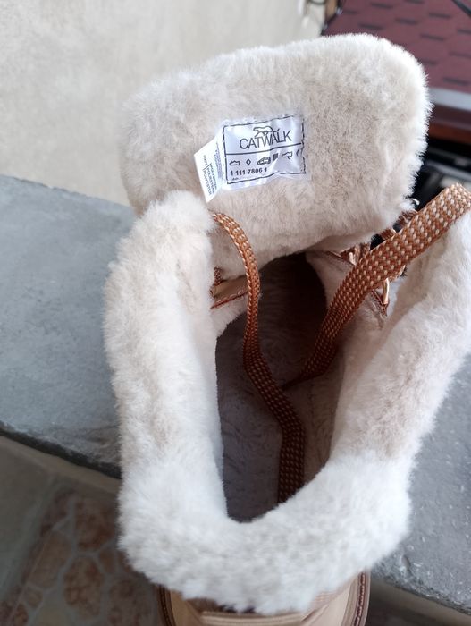 Catwalk женски боти 40 номер