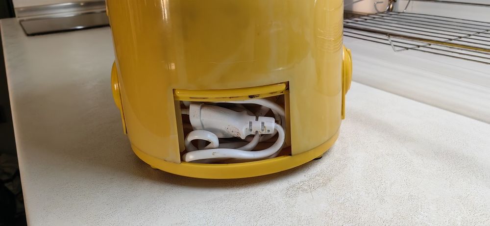 Продавам сокоизтисквачка Neo SK-400