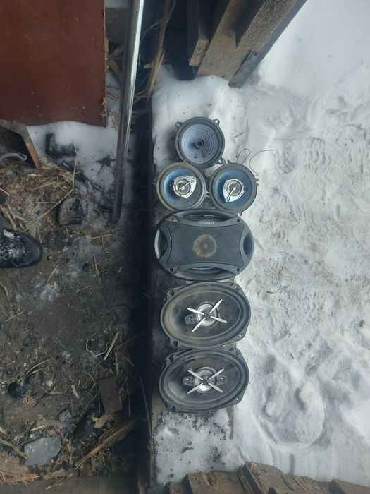 Продам колонки авто