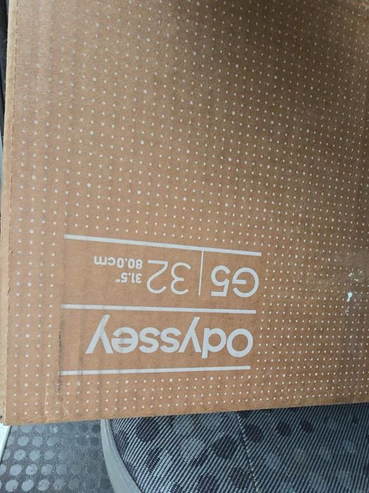 Monitor samsung (deschis pentru verificare)