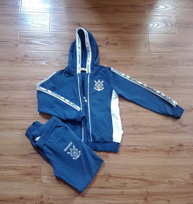 Детские  костюмы