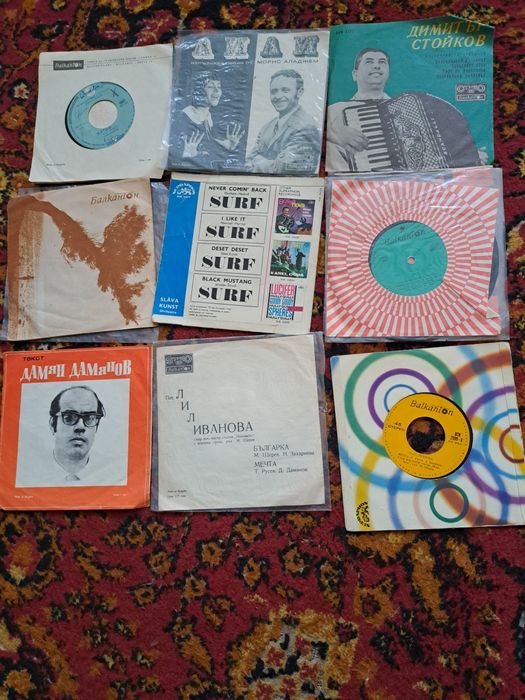 Стари грамофонни плочи