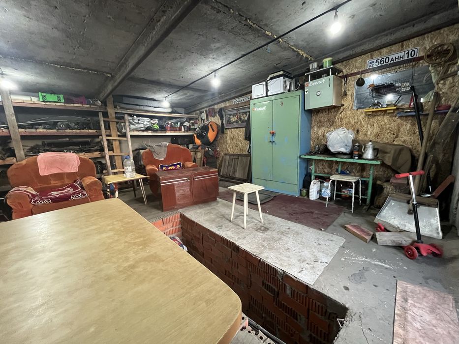 Продам гараж 15обществе