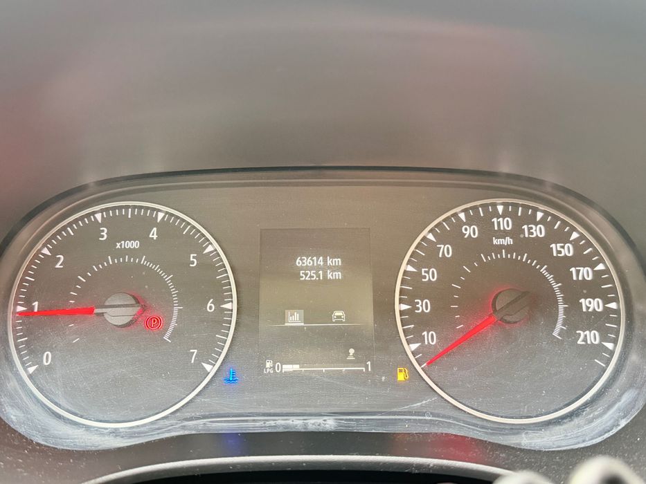 Vând Logan 3 2024 full, 63000km