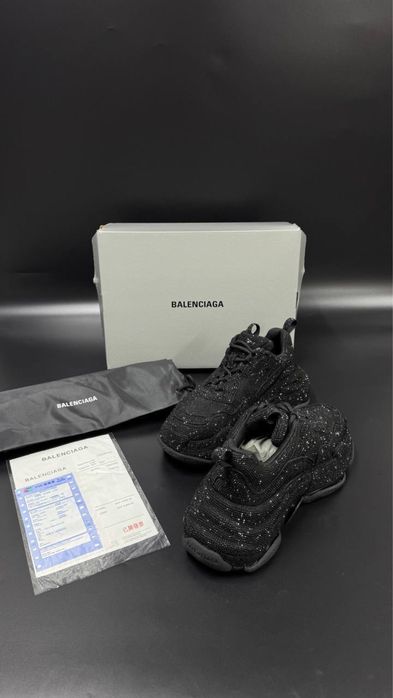 Balenciaga Triple S “Swаrovski” черен