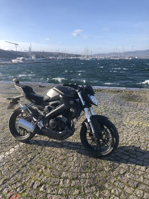 Ymaha mt 125.