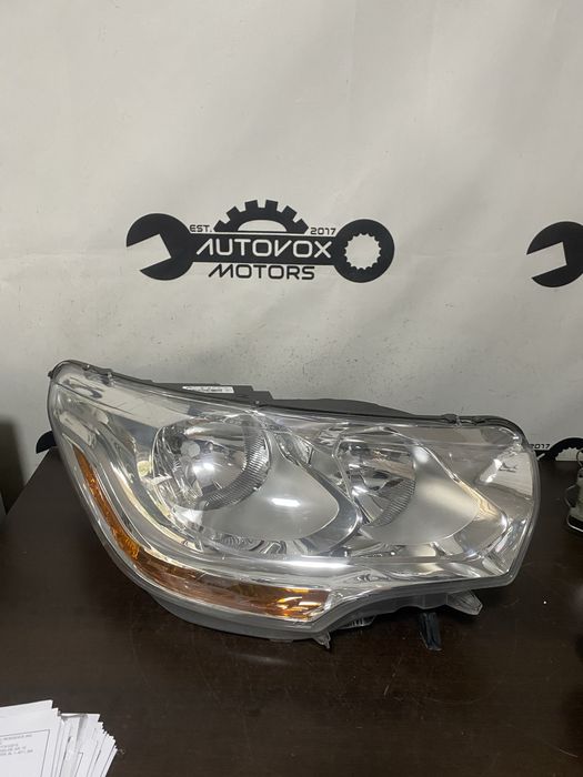 Far dreapta Citroen Ds4 halogen an 2011-2016