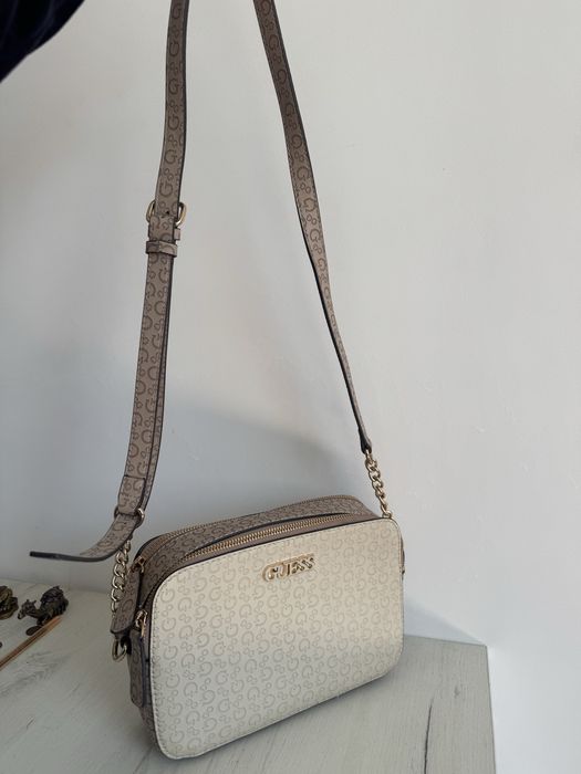 Сумка guess. Надевала всего 2 раза.