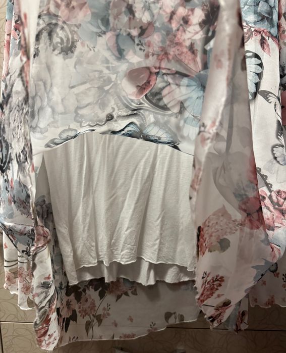 Дамски блузи с къс ръкав М, L , XL