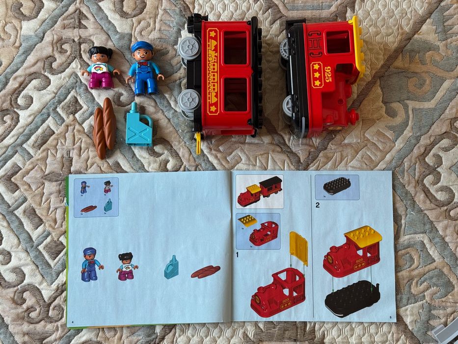 LEGO DUPLO Tren cu Aburi Electric + Extensie Pod (#10874 + #10872)