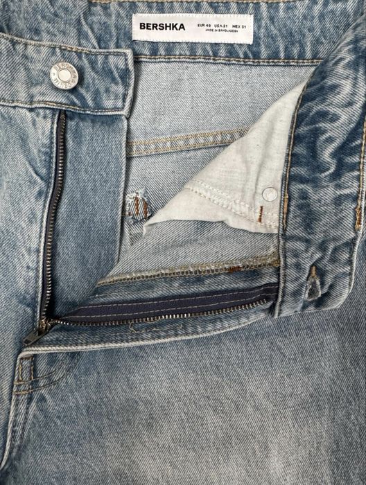 Новые джинсы Bershka