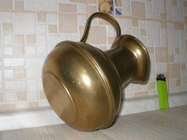 . Бронзова Кана .