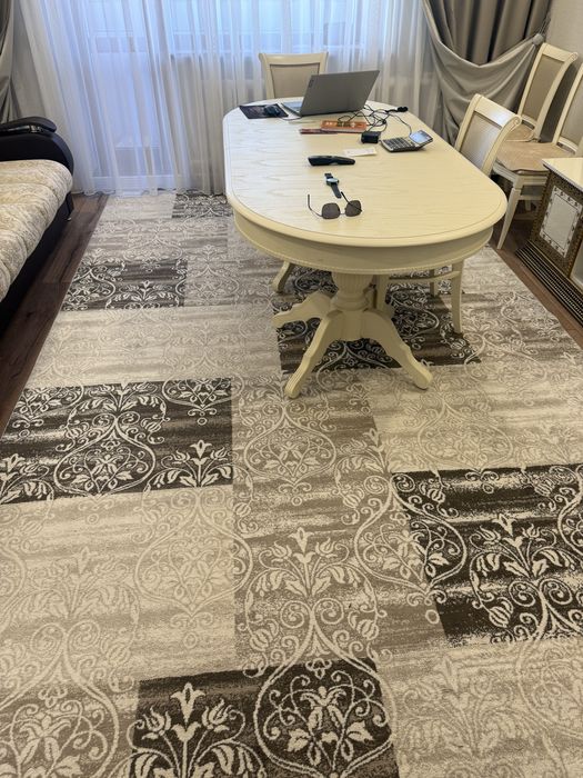 Продам диван в хорошем состояни