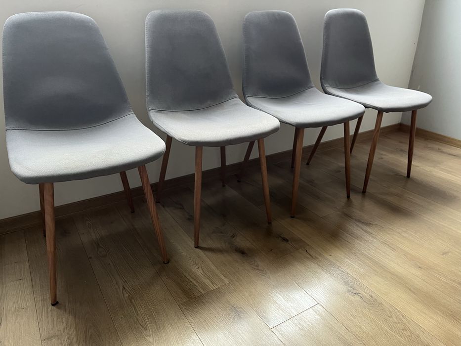 4 бр. столове  Jusk