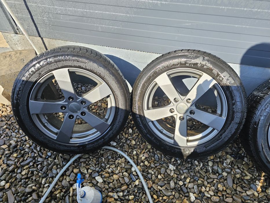 Jante Aliaj R17 5x120  cauciucuri 225 55 R17 ET42