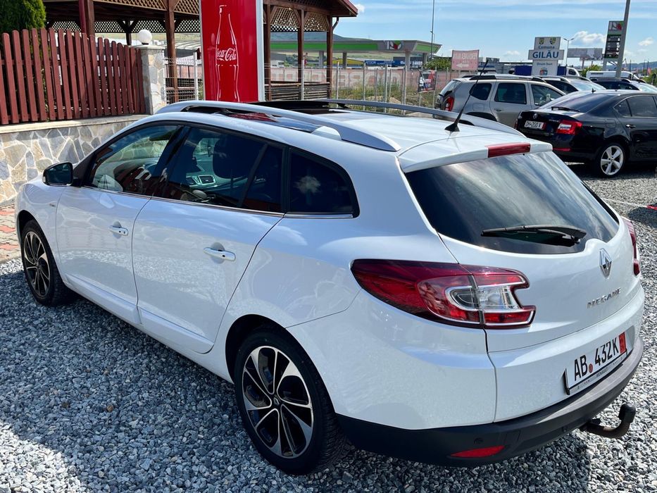 Renault Megane 3 III Model “BOSE”