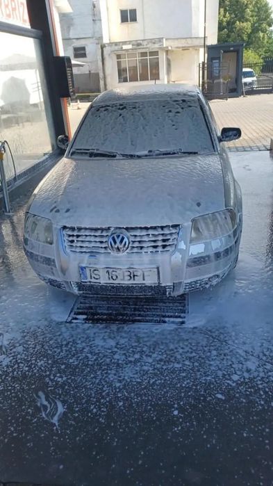VOLKSWAGEN Passat 2003 — imagine 4