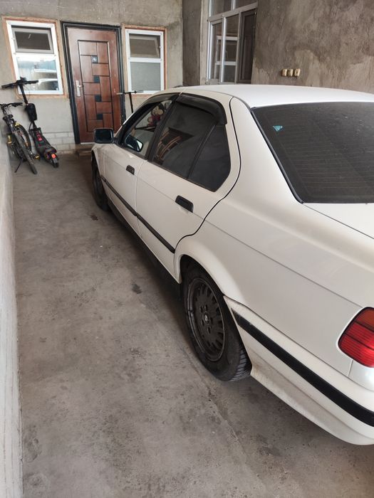 BMW e36 1993 год