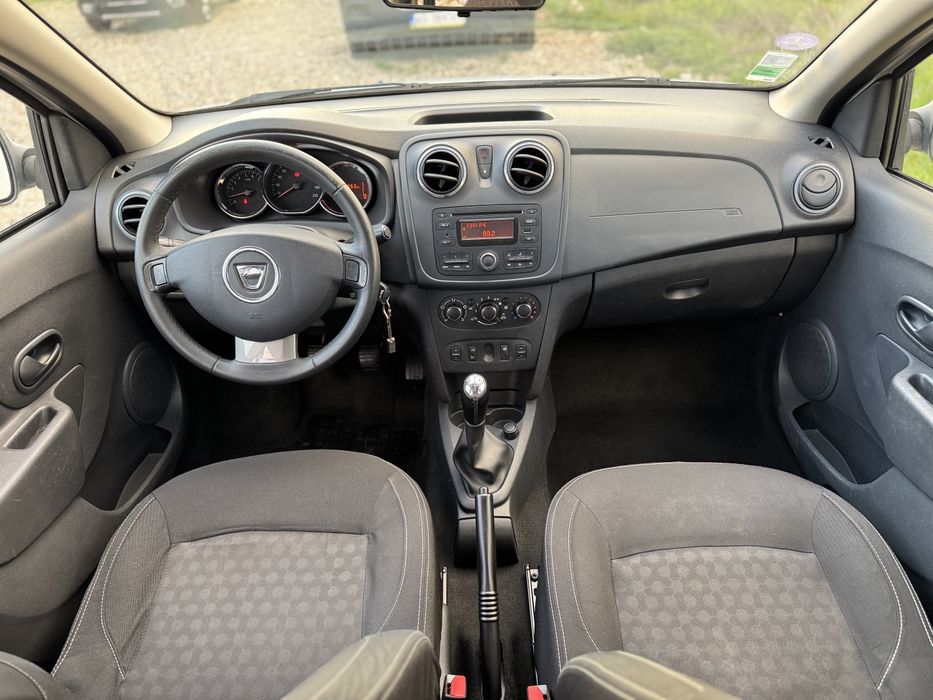 Dacia Logan /mcv / 2015 / benzina