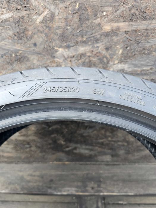 Anvelope 245 35 20