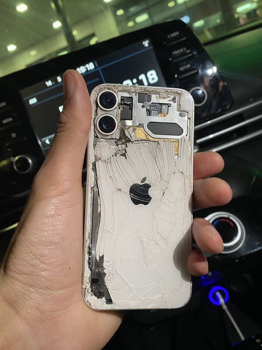 Продам Айфон 12мини 128гб