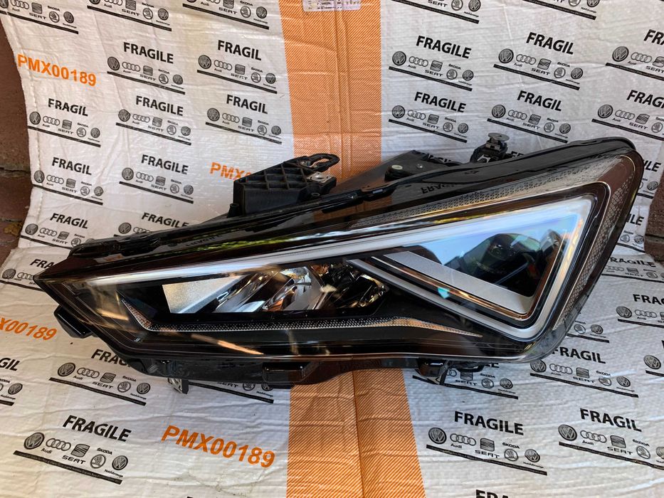 Far stanga FULL LED Seat Leon Cupra 2021 cod 5FG941007E