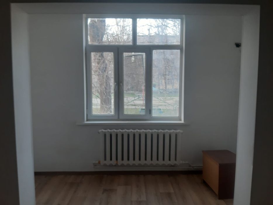4-комн., Центр, 1 этаж (улучшенная)
