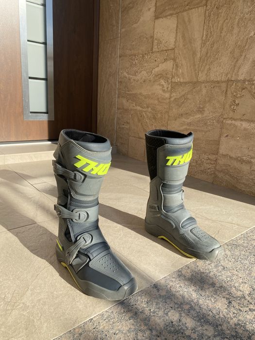 Ботуши THOR Blitz XR Gray Charcoal