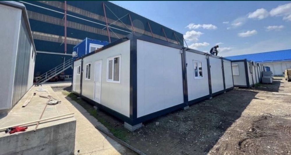 Executam containare standarde