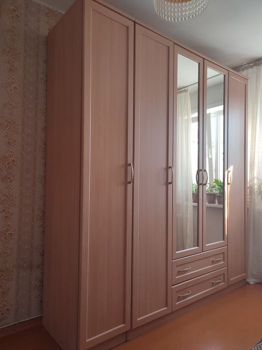 Шкаф в отличном состоянии