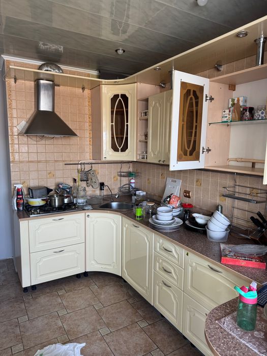 Кухонный гарнитур б/у