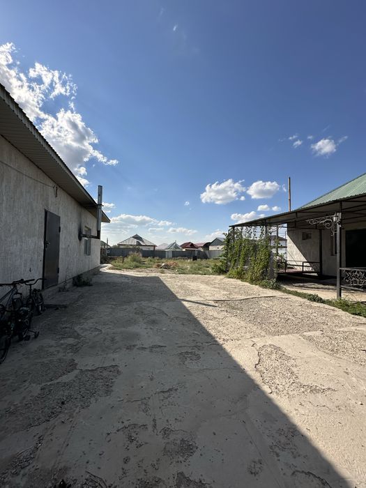 2 бөлмелі Времянка + гаражымен